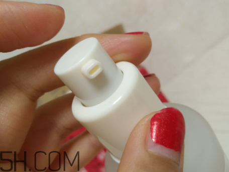 法蘭琳卡高保濕水乳是乳液嗎_怎么使用 法蘭琳卡高保濕水乳是乳液嗎_怎么使用