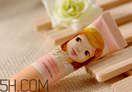 自制潤唇膏可以吃嗎？如何正確選購潤唇膏？