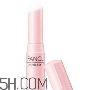 過期的唇膏有什么用？只涂了潤唇膏需要卸嗎？