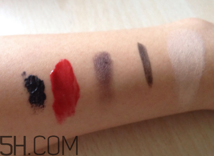 水密碼卸妝水含酒精嗎_水密碼卸妝水如何使用 水密碼卸妝水含酒精嗎_水密碼卸妝水如何使用