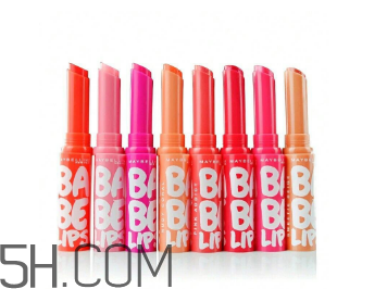 涂唇膏的八大禁忌 可以吃的潤唇膏有哪些 涂唇膏的八大禁忌 可以吃的潤唇膏有哪些