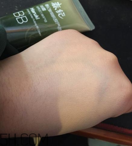 春紀(jì)bb霜好用嗎？春紀(jì)bb霜評測