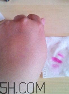 gopas高柏詩口紅孕婦能用嗎？高柏詩口紅吃了沒事吧