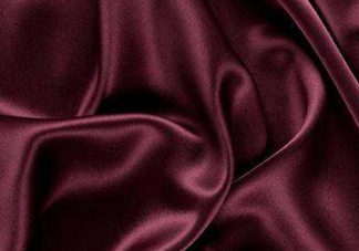 勃艮第紅怎么搭配？勃艮第色搭配什么顏色好看？