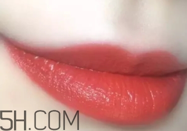 橘紅色口紅是什么顏色？橘紅色口紅試色效果圖
