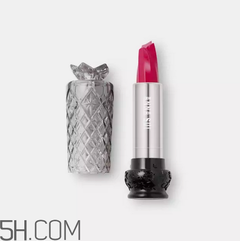 涂口紅前用bb打底可以嗎？最近比較火的口紅品牌有哪些？