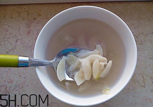 大蒜泡冰糖怎么做？大蒜泡冰糖真的能治腎虛嗎？