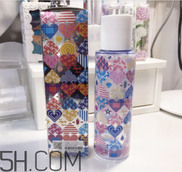 溫碧泉卸妝水好用嗎？溫碧泉卸妝水使用心得