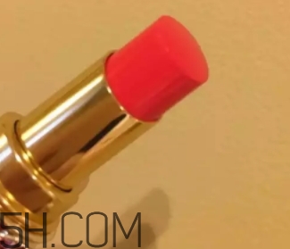 西瓜紅口紅是什么顏色？西瓜紅口紅試色