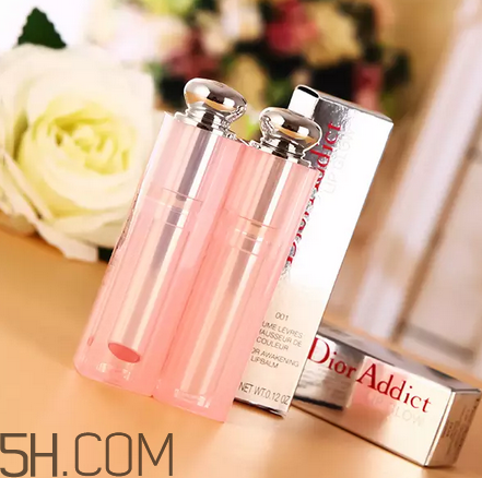 涂口紅前用bb打底可以嗎？最近比較火的口紅品牌有哪些？