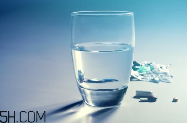 喝水有哪些禁忌？哪些水是不能喝的？