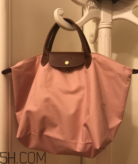 瓏驤餃子包多少錢？longchamp餃子包價(jià)格