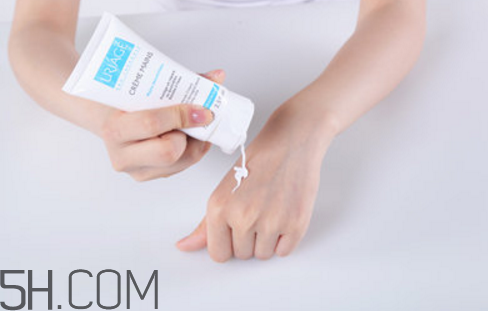 什么時候涂護手霜好？晚上怎么用護手霜好？