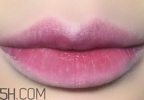 口紅到底應(yīng)該怎么涂？吻唇妝具體畫法
