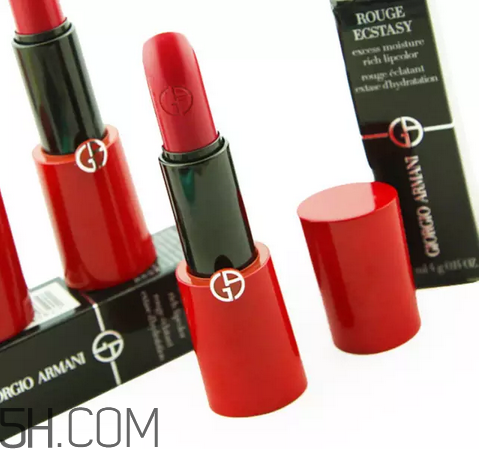 涂口紅前用bb打底可以嗎？最近比較火的口紅品牌有哪些？