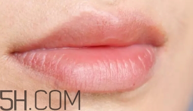 mac奶茶色怎樣涂好看？mac奶茶摩卡色畫(huà)法