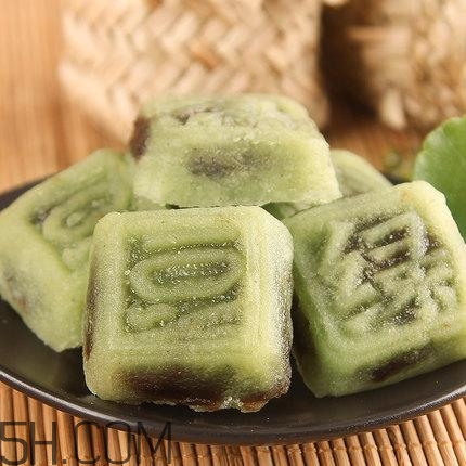 綠豆糕和香蕉能一起吃嗎？吃了綠豆糕還能吃香蕉嗎？