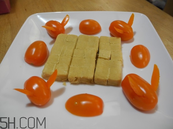 綠豆糕和香蕉能一起吃嗎？吃了綠豆糕還能吃香蕉嗎？