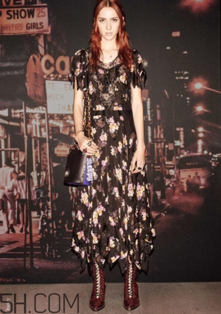 coach2018早秋服裝系列好看嗎_有哪些款式？