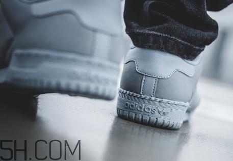 yeezy powerphase grey國內(nèi)發(fā)售店鋪有哪些？