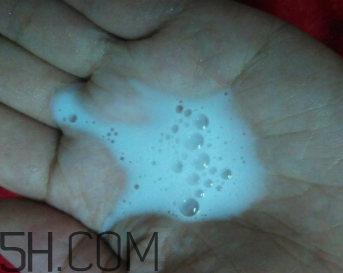 京潤(rùn)珍珠面膜用完要洗嗎？京潤(rùn)珍珠面膜評(píng)測(cè)