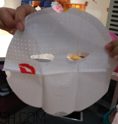 京潤(rùn)珍珠熬夜面膜怎么樣？京潤(rùn)珍珠熬夜面膜好用嗎？