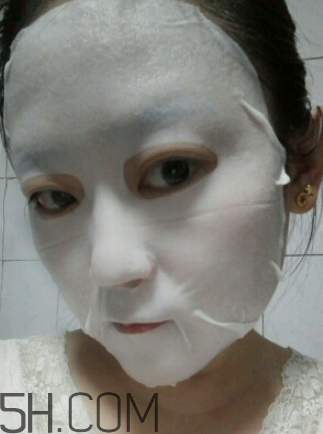 京潤(rùn)珍珠清痘面膜有效嗎？京潤(rùn)珍珠清痘面膜評(píng)測(cè)