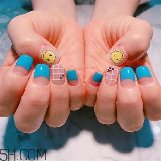 什么是日式美甲？適合秋季的清新美甲圖片