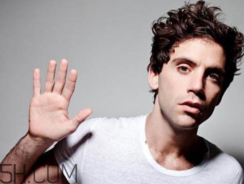 淋雨后會(huì)頭疼嗎？淋雨后頭疼怎么辦呢？