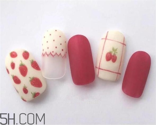 2018日式小清新美甲最新款 冬季美甲圖片2018新款式 2018日式小清新美甲最新款 冬季美甲圖片2018新款式