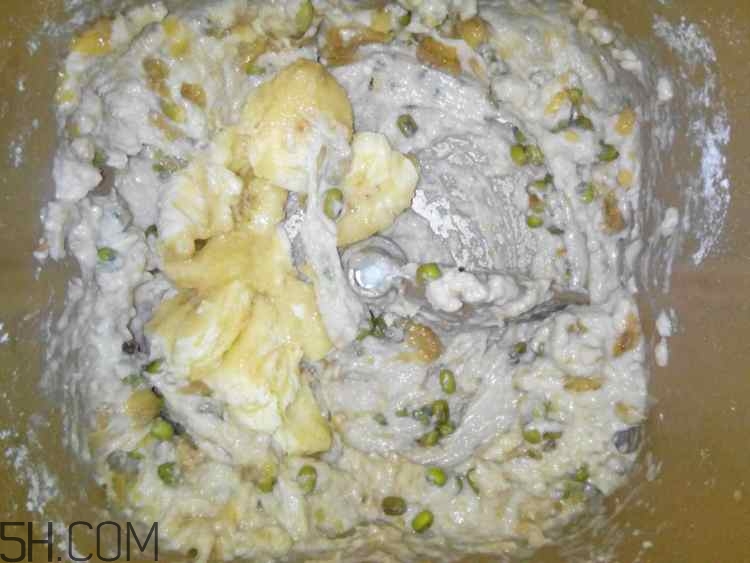 綠豆糕和香蕉能一起吃嗎？吃了綠豆糕還能吃香蕉嗎？