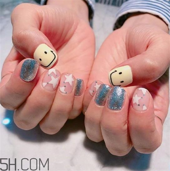 什么是日式美甲？適合秋季的清新美甲圖片