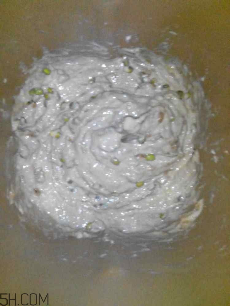 綠豆糕和香蕉能一起吃嗎？吃了綠豆糕還能吃香蕉嗎？