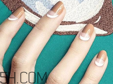 春天什么樣的美甲好看？美甲蕾絲款式圖片大全