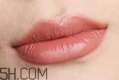 mac奶茶色怎樣涂好看？mac奶茶摩卡色畫(huà)法