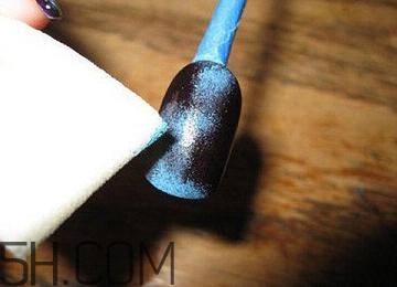 2018初春美甲新款式 簡(jiǎn)單美甲diy星空美甲教程