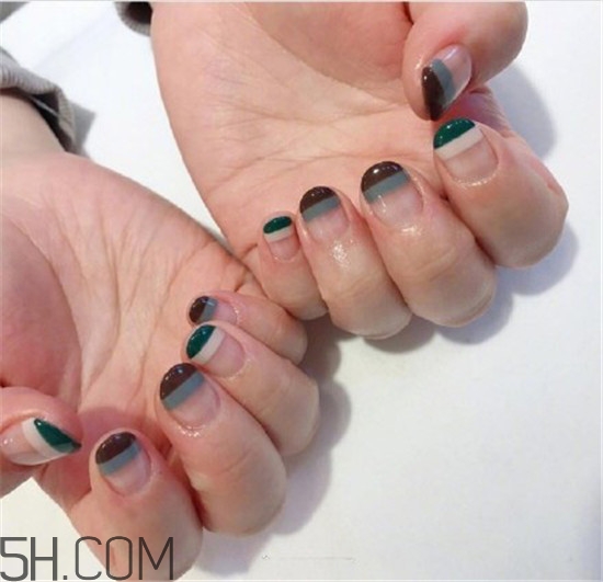 2018日式小清新美甲最新款 冬季美甲圖片2018新款式 2018日式小清新美甲最新款 冬季美甲圖片2018新款式