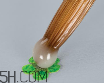 美甲要隔多長(zhǎng)時(shí)間才做一次？自制美甲教程