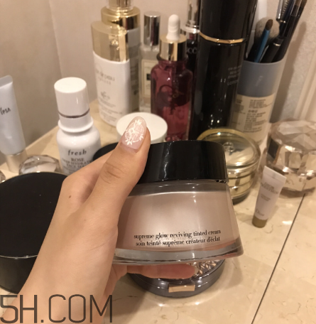 阿瑪尼黑曜石素顏霜怎么樣？阿瑪尼黑曜石素顏霜測評