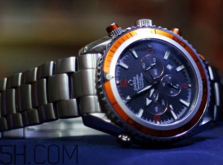 防水手表防熱水嗎？防水手表進(jìn)水了怎么辦？