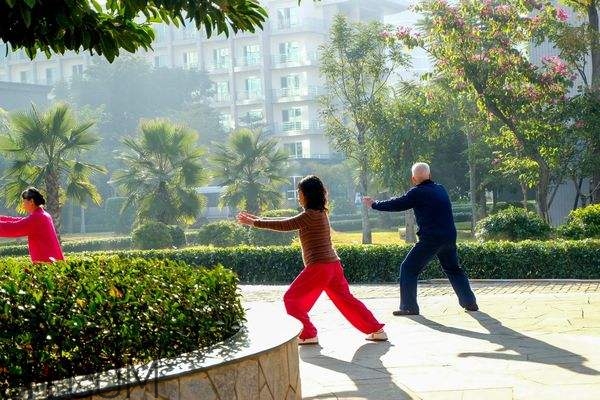 冬季應(yīng)該怎么晨練？冬季晨練的注意事項(xiàng)有哪些？