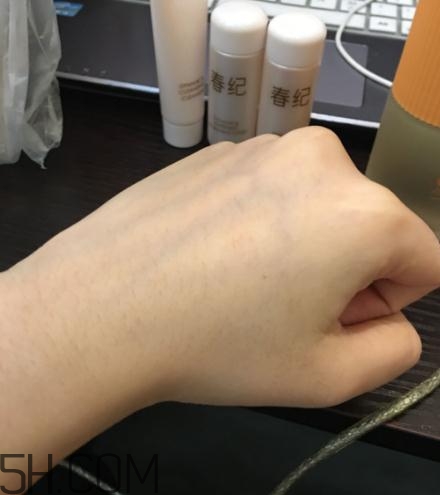 春紀咖啡煥膚菁華露好用嗎？春紀咖啡煥膚菁華露評測