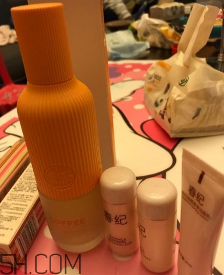 春紀咖啡煥膚菁華露好用嗎？春紀咖啡煥膚菁華露評測