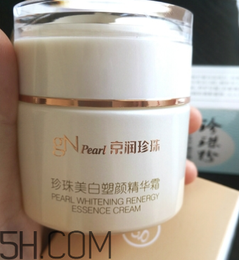 京潤(rùn)珍珠面霜適合膚質(zhì) 京潤(rùn)珍珠面霜產(chǎn)品評(píng)測(cè) 京潤(rùn)珍珠面霜適合膚質(zhì) 京潤(rùn)珍珠面霜產(chǎn)品評(píng)測(cè)