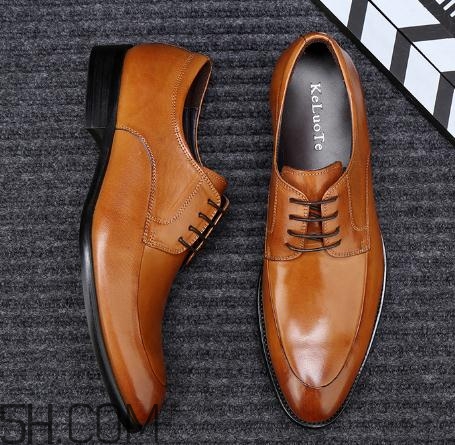 棕色皮鞋褪色怎么修復(fù)？棕色皮鞋掉色怎么補(bǔ)色？