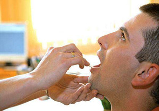 艾灸對慢性咽炎有用嗎？慢性咽炎可以通過艾灸來治療嗎？