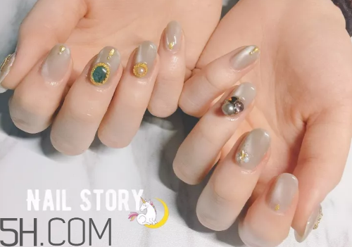 什么是反法式美甲？好看的貓眼美甲圖片