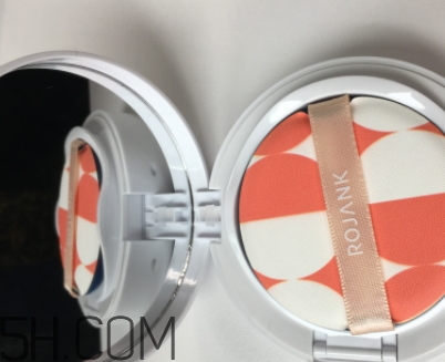 rojank茹妝這個(gè)牌子怎么樣？茹妝化妝品好用嗎？