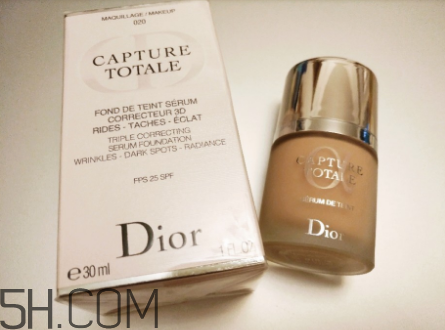 圣羅蘭逆齡粉底液VS迪奧粉底液對比 迪奧修復(fù)精華粉底液測評 圣羅蘭逆齡粉底液VS迪奧粉底液對比 迪奧修復(fù)精華粉底液測評