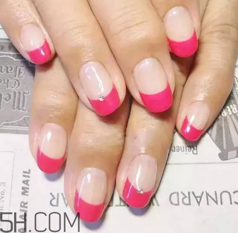 手黃做什么美甲好看？2018全新卡通可愛(ài)美甲款式